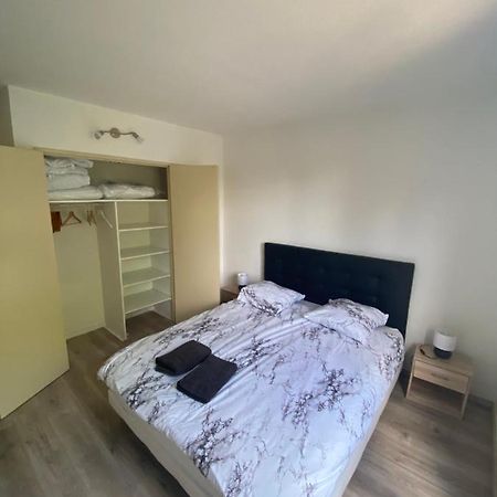 Appartement 3P, 72M2, Centre Ville, Parking Prive Tout Confort 比斯卡罗斯 外观 照片